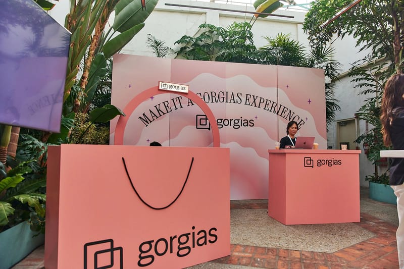 Make It A Gorgias Experience, the shopping bag build